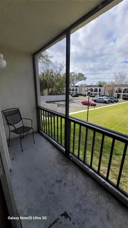 $1,650 | 122 North Kings Avenue, Unit 202, Brandon, FL 33510