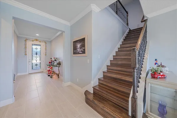 a view of entryway and workspace
