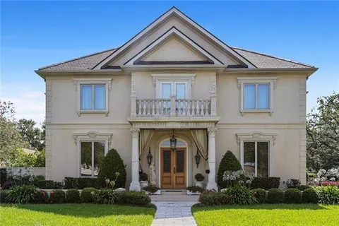 $1,075,000 | 1501 Transcontinental Drive, Metairie, LA 70001
