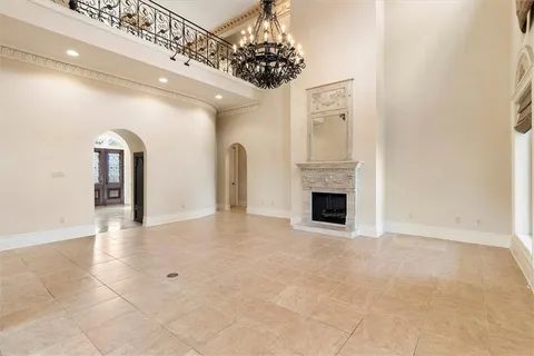 $1,075,000 | 1501 Transcontinental Drive, Metairie, LA 70001