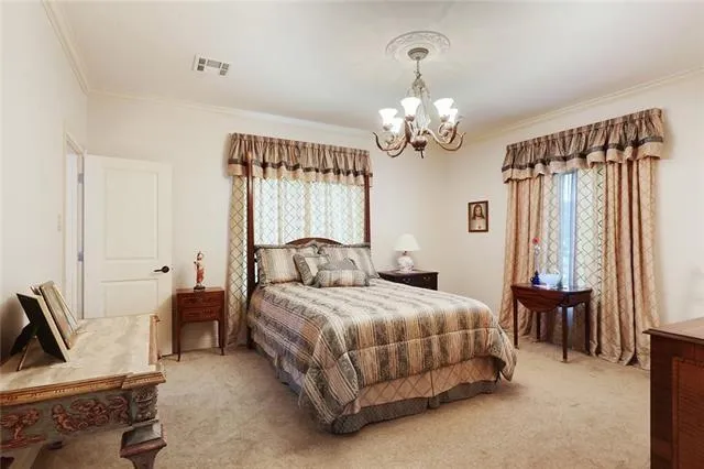 $1,075,000 | 1501 Transcontinental Drive, Metairie, LA 70001