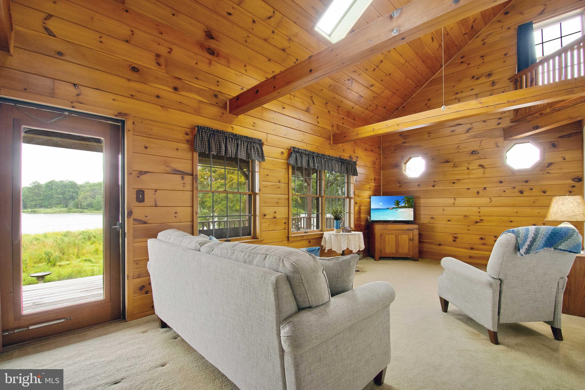 968 Main Street Deale, MD 20751 - Photo 11 of 26 a living room with furniture and a large window