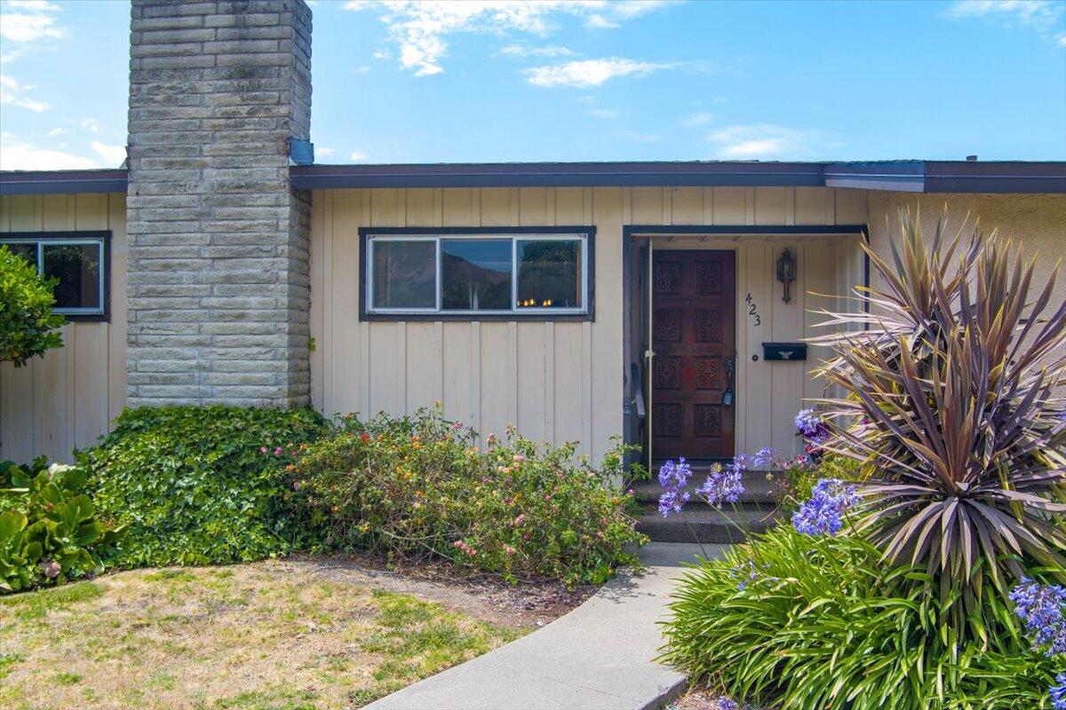 423 South D Street Lompoc, CA 93436 - Photo 34 of 45 32-MAX_0019