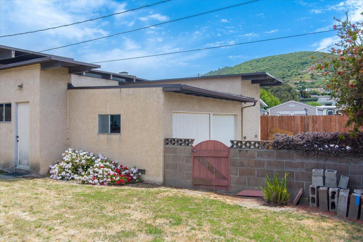 423 South D Street Lompoc, CA 93436 - Photo 41 of 45 43-MAX_0078