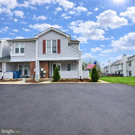 $309,000 | 211 Lake Arrowhead Circle, Bear, DE 19701
