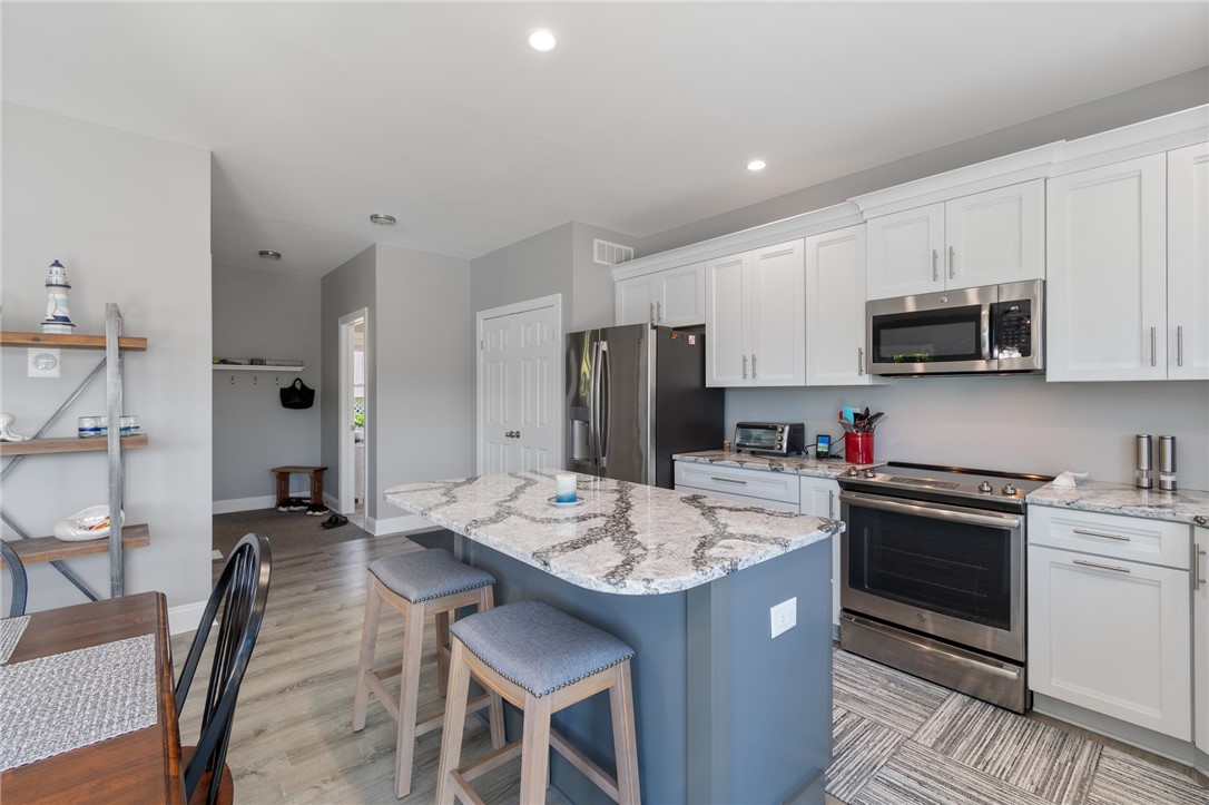 8249 Dogwood Road Huron, NY 14590 - Photo 5 of 33 Beautiful kitchen!