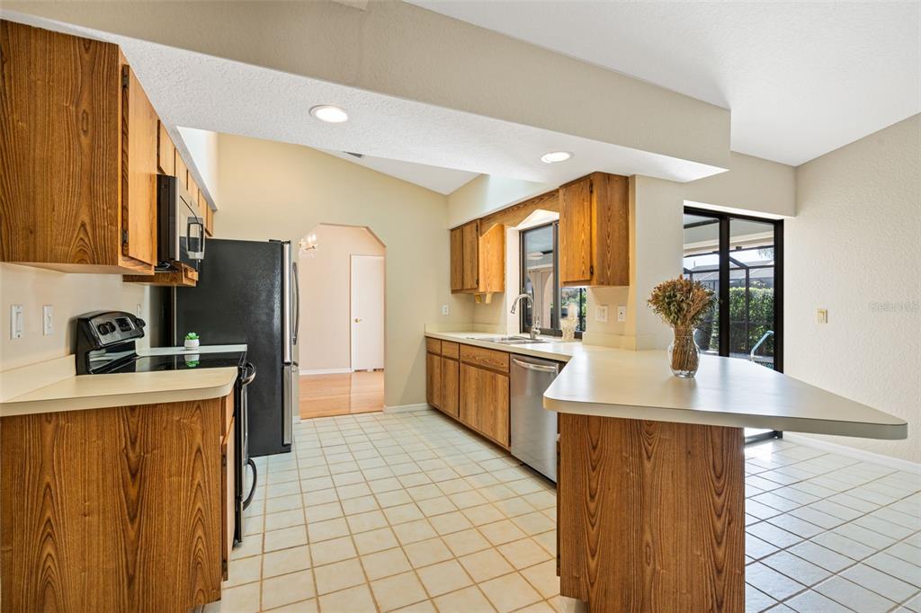 5830 Jefferson Road Venice, FL 34293 - Photo 15 of 39