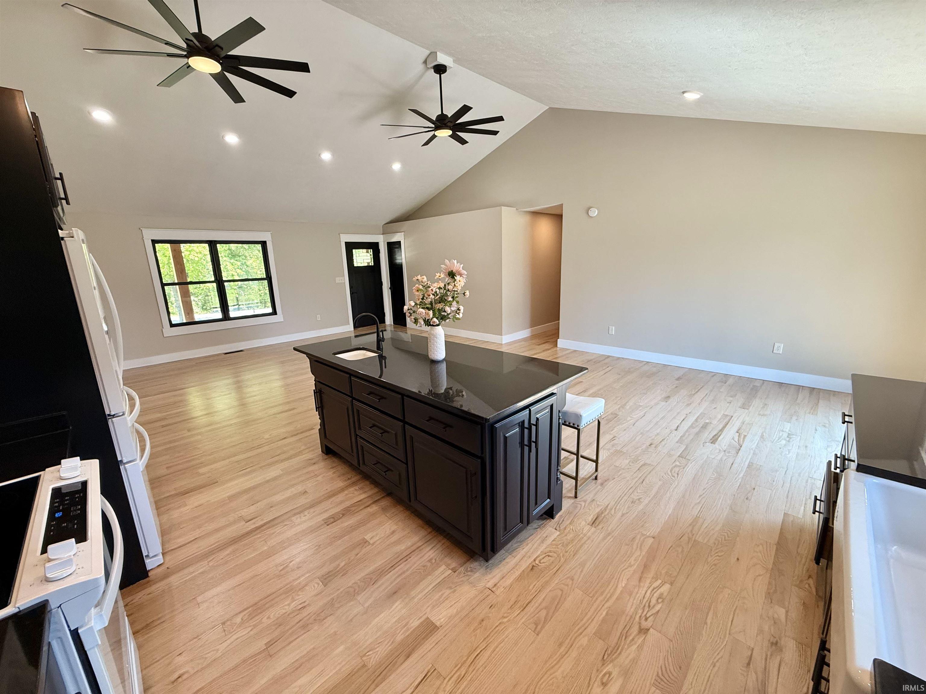 125 Bennett Road Bedford, IN 47421 - Photo 6 of 22