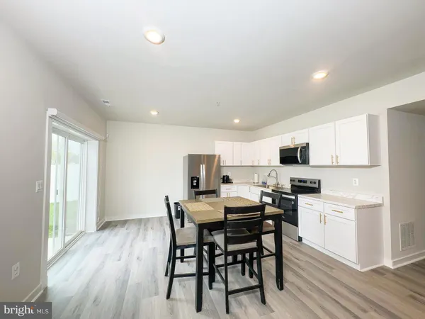 $1,200 | 6717 Glenhurst Drive, Glenn Dale, MD 20769