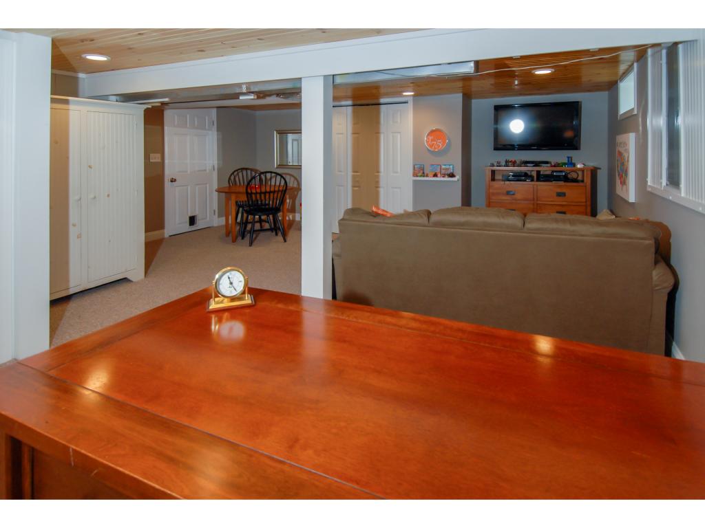 31 Taft Road Portsmouth, NH 03801 - Photo 16 of 27 Gallery Image 16