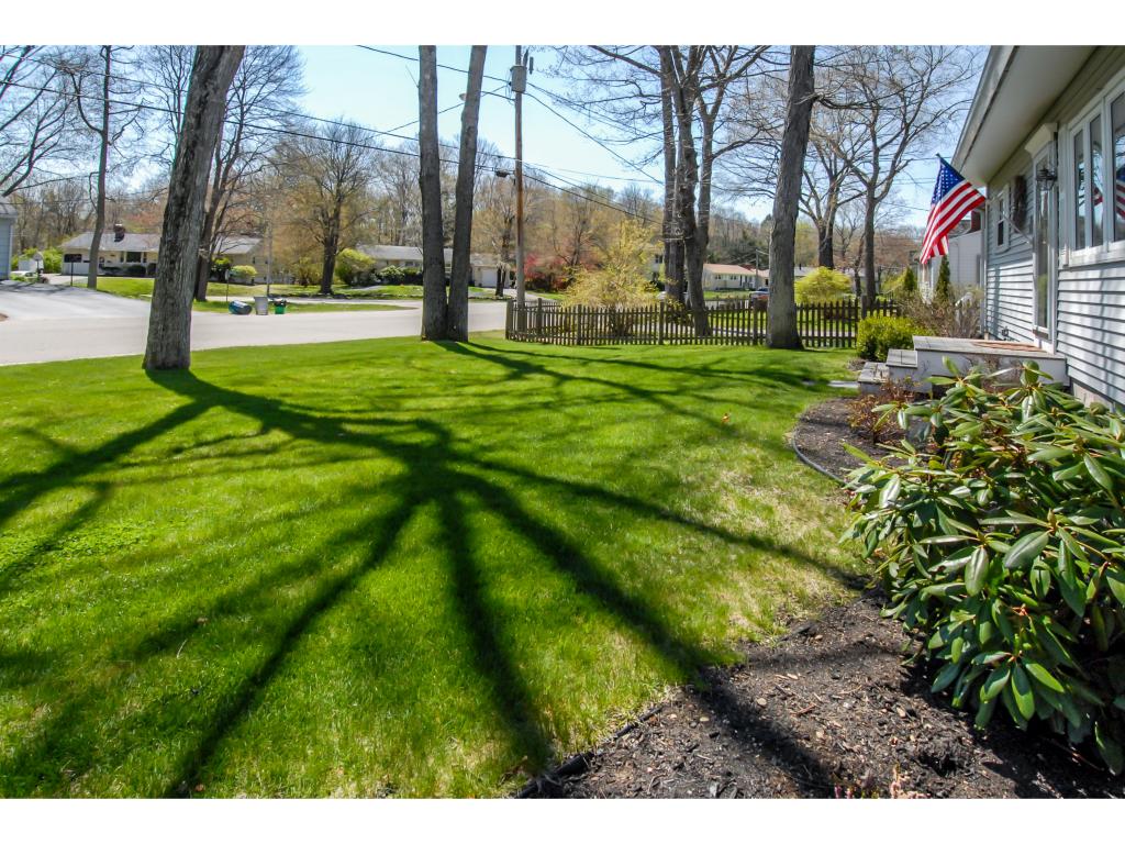 31 Taft Road Portsmouth, NH 03801 - Photo 23 of 27 Gallery Image 23