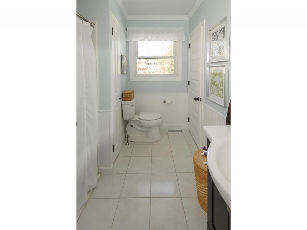 31 Taft Road Portsmouth, NH 03801 - Photo 9 of 27 Gallery Image 9