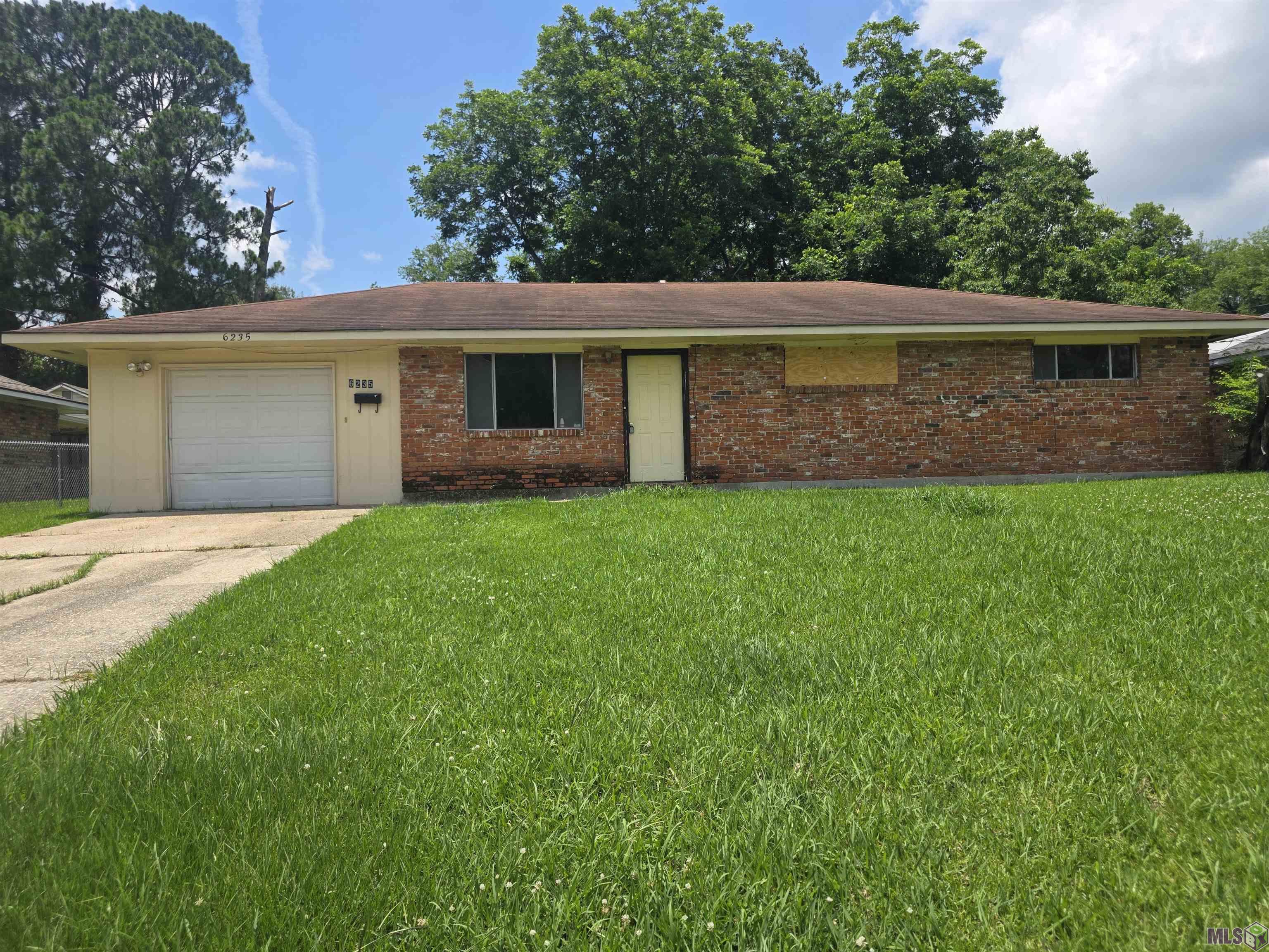 6235 Buttonwood Drive Baton Rouge, LA 70812 - Photo 1 of 11