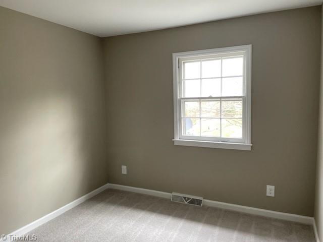 2926 St Marks Road Southwest, Unit G Winston-Salem, NC 27103 - Photo 15 of 17 Bedroom 3