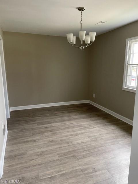 2926 St Marks Road Southwest, Unit G Winston-Salem, NC 27103 - Photo 2 of 17 Dining area