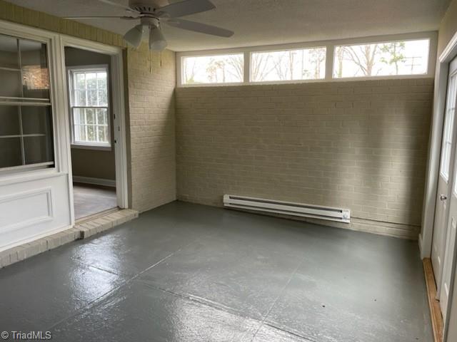 2926 St Marks Road Southwest, Unit G Winston-Salem, NC 27103 - Photo 7 of 17 Enclosed patio