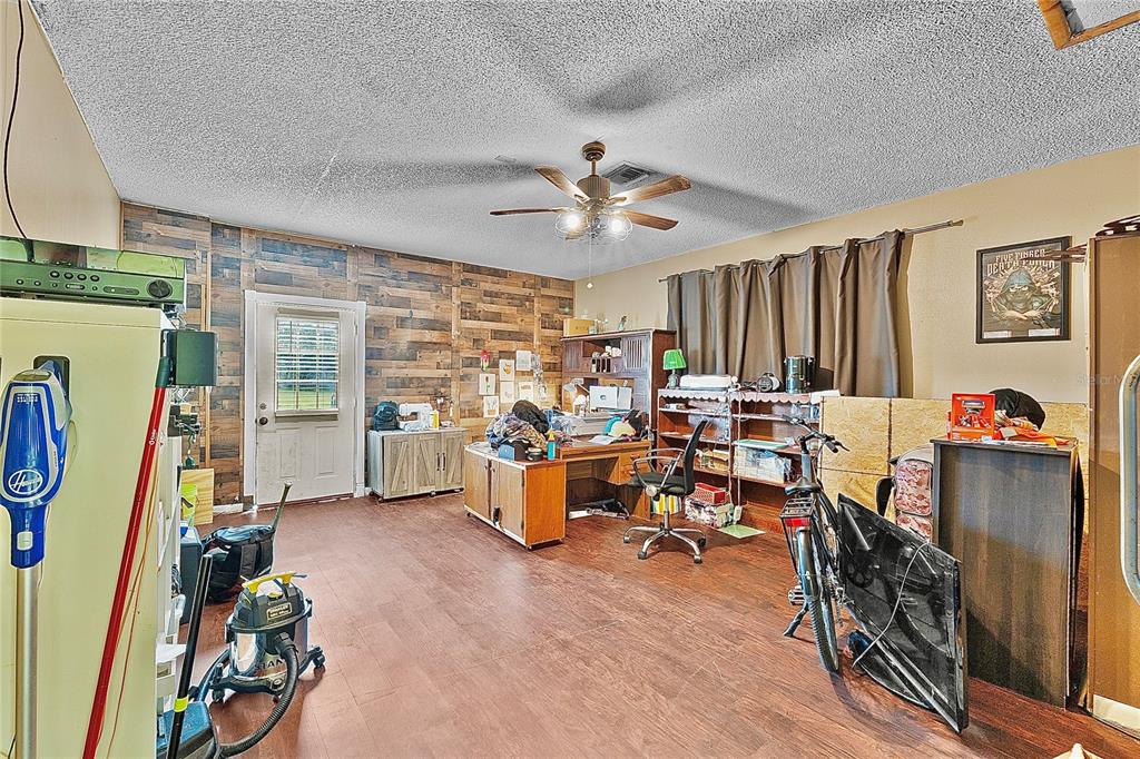 2500 Brook Road North Fort Meade, FL 33841 - Photo 55 of 65 a view of a room with gym equipment