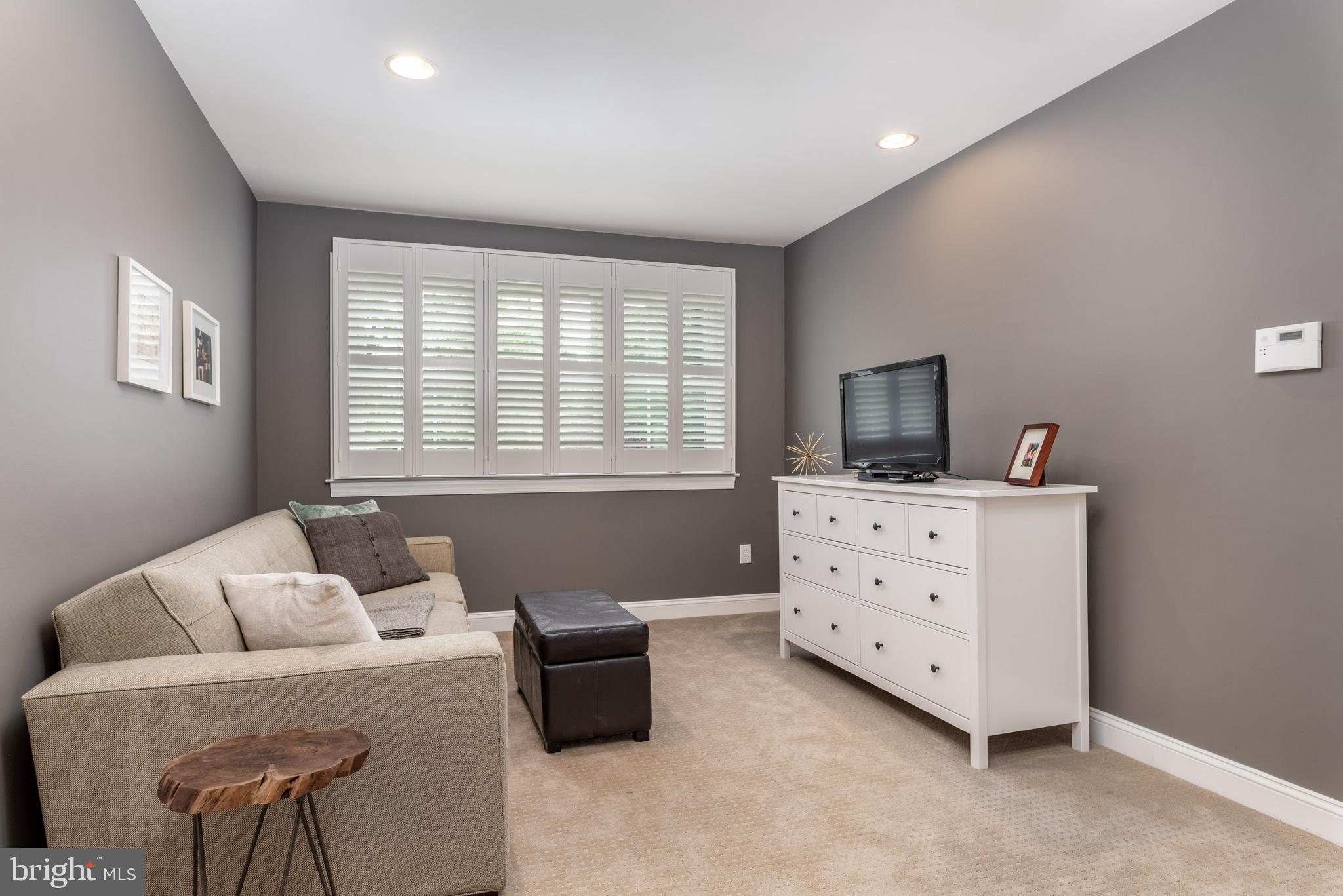 702 Turnbridge Road Wayne, PA 19087 - Photo 28 of 47 Sitting Area for Bedroom 2