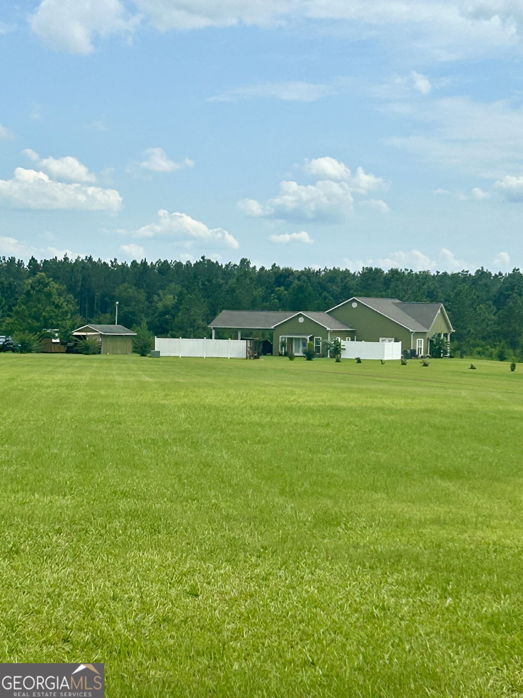 3858 Sapps Lake Road Enigma, GA 31749 - Photo 6 of 37 Gallery Image 6