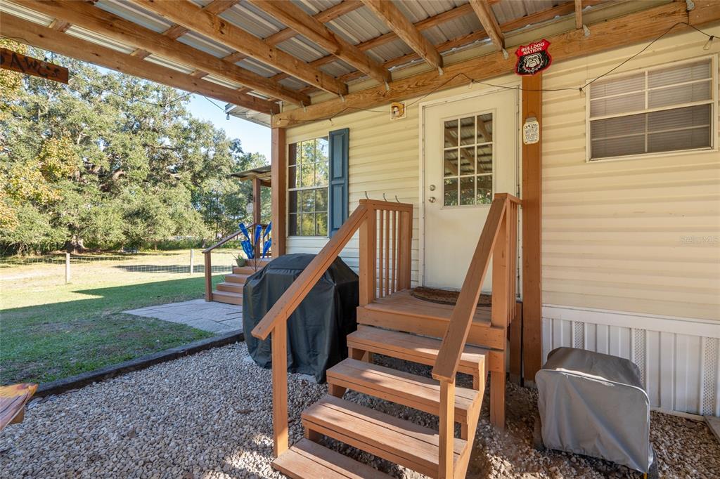 760 Southwest Barney Street High Springs, FL 32643 - Photo 30 of 57 a view of outdoor space with seating