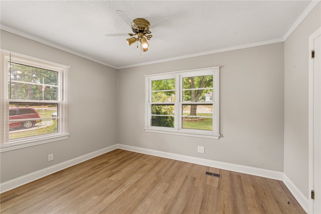 222 Whiten Road Anderson, SC 29621 - Photo 19 of 32