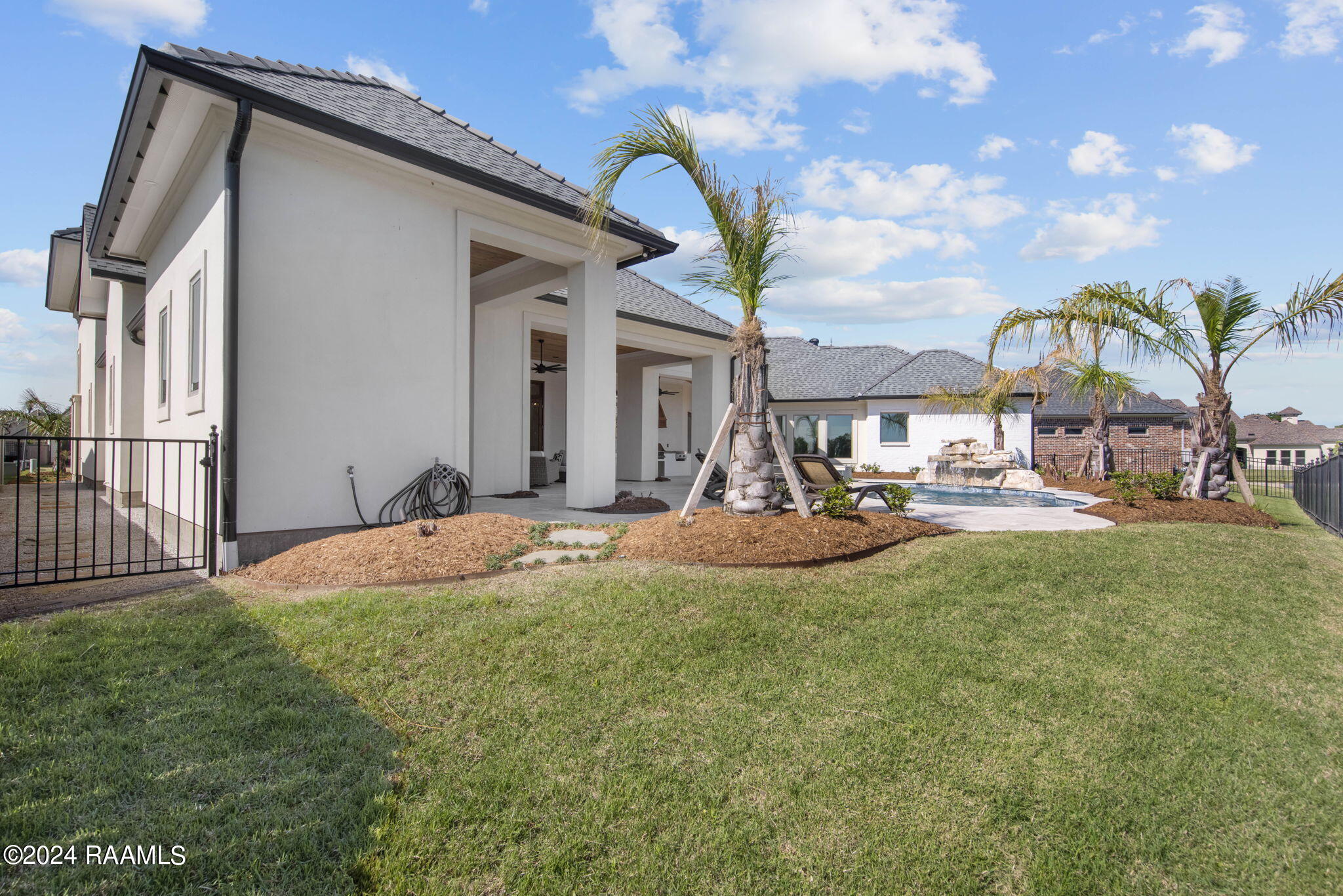 102 Rue De Nimes Broussard, LA 70518 - Photo 42 of 48 Gallery Image 42