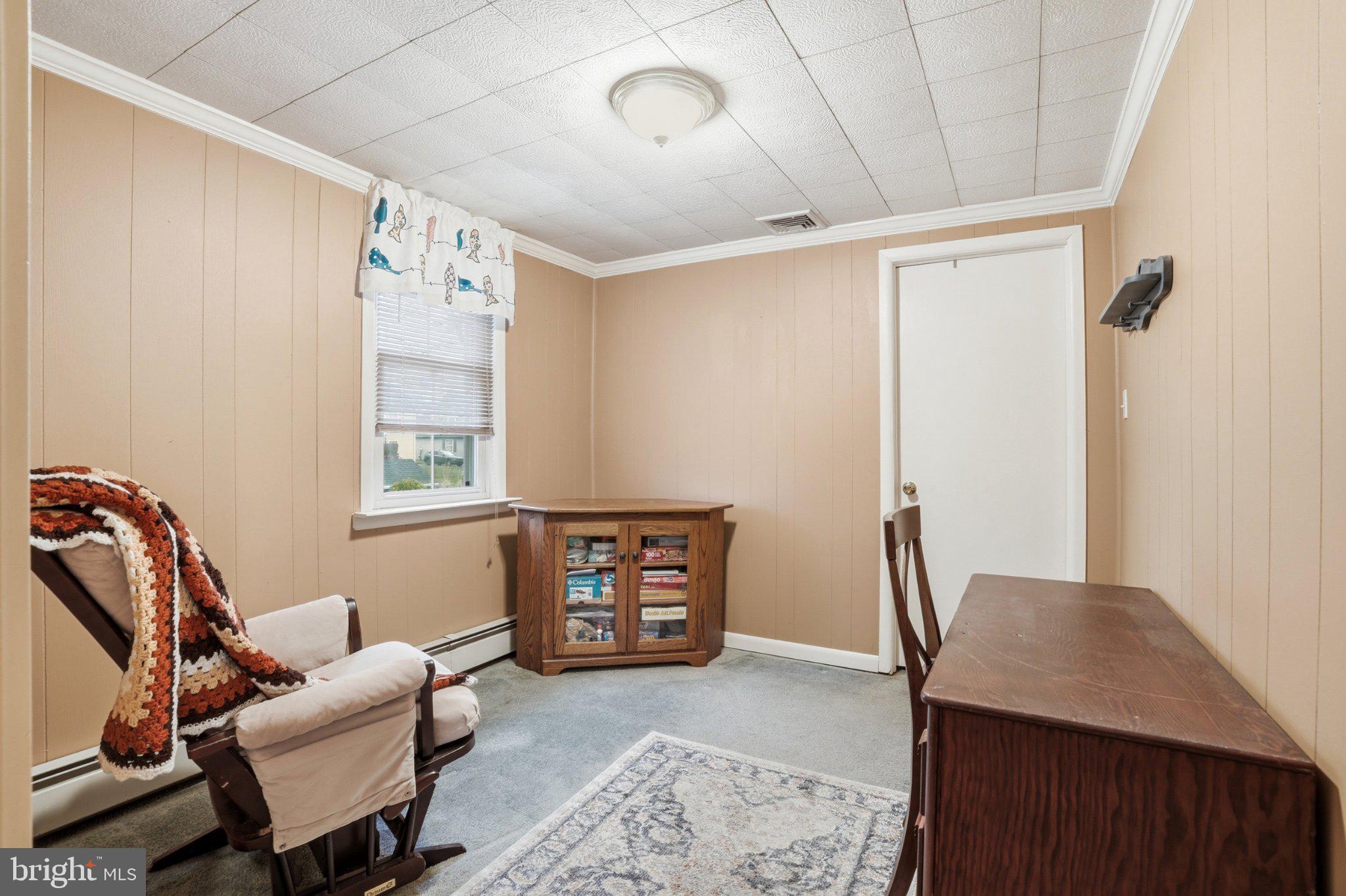 115 Church Road Telford, PA 18969 - Photo 19 of 29 Cozy room with warm, inviting tones.