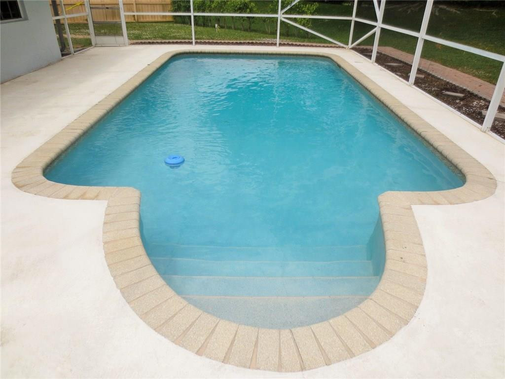 10544 Pebble Cove Lane Boca Raton, FL 33498 - Photo 17 of 25 Beautiful Relaxing Pool