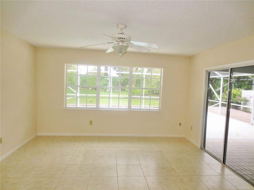 10544 Pebble Cove Lane Boca Raton, FL 33498 - Photo 6 of 25 Family Room