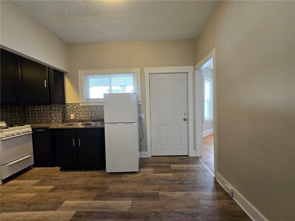 72 Edmonds Street Rochester, NY 14607 - Photo 20 of 32 Apt 2