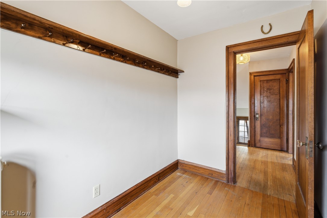 17212 Hilliard Road Lakewood, OH 44107 - Photo 23 of 40