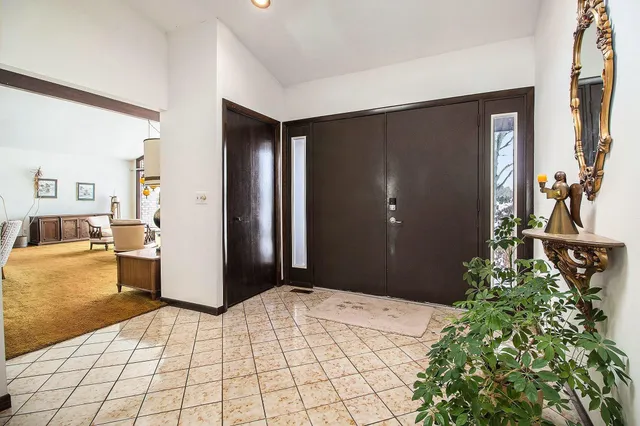 $799,900 | 2827 Fairway Drive, Saline, MI 48176