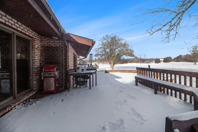 $799,900 | 2827 Fairway Drive, Saline, MI 48176