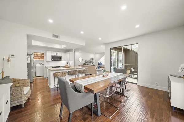 $350,000 | 308 Litchfield Lane, Houston, TX 77024