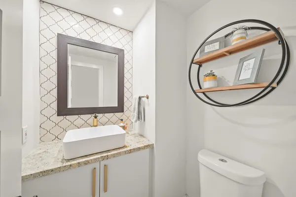 $350,000 | 308 Litchfield Lane, Houston, TX 77024