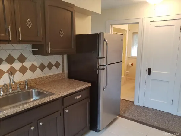 $1,750 | 50 Mountain View Avenue, Unit 2, Pearl River, NY 10965