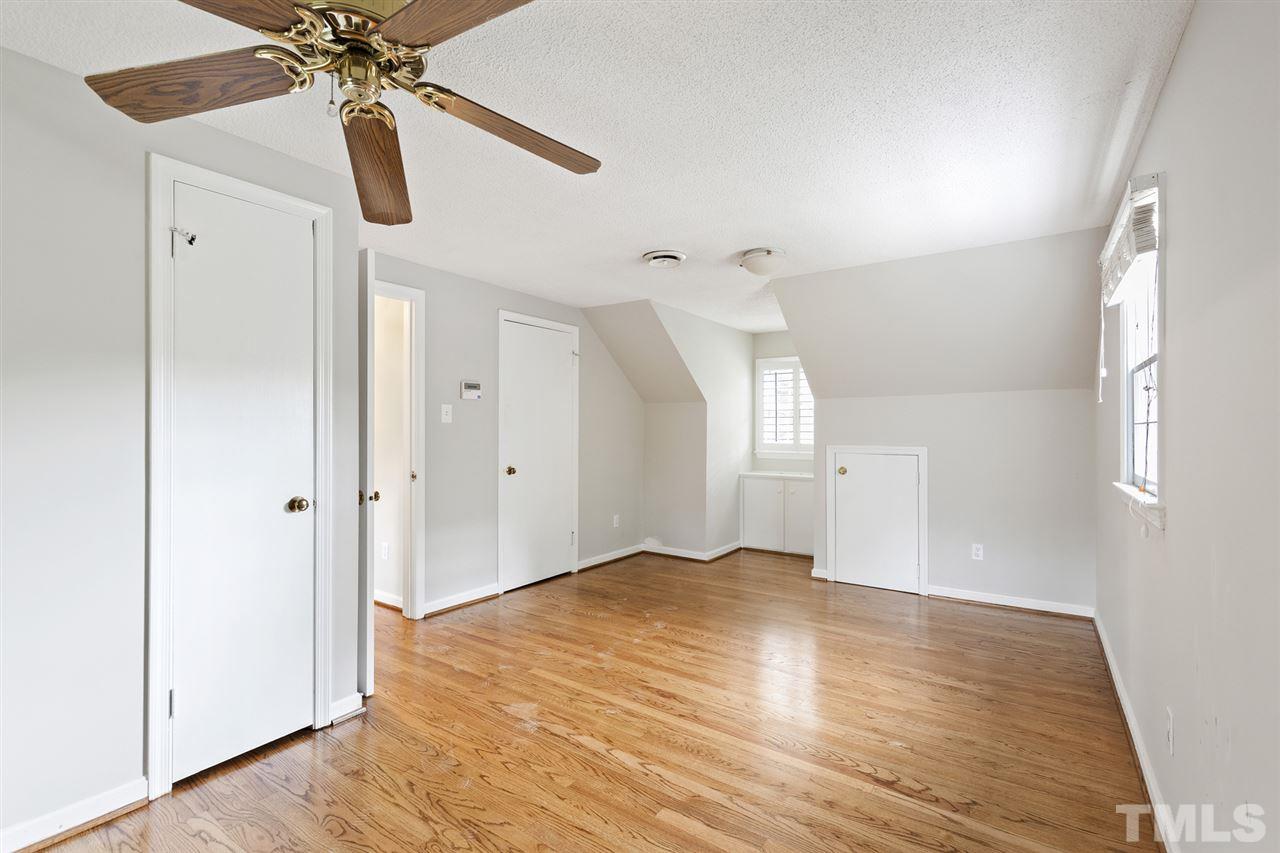 1009 Hardimont Road Raleigh, NC 27609 - Photo 18 of 30 Gallery Image 18