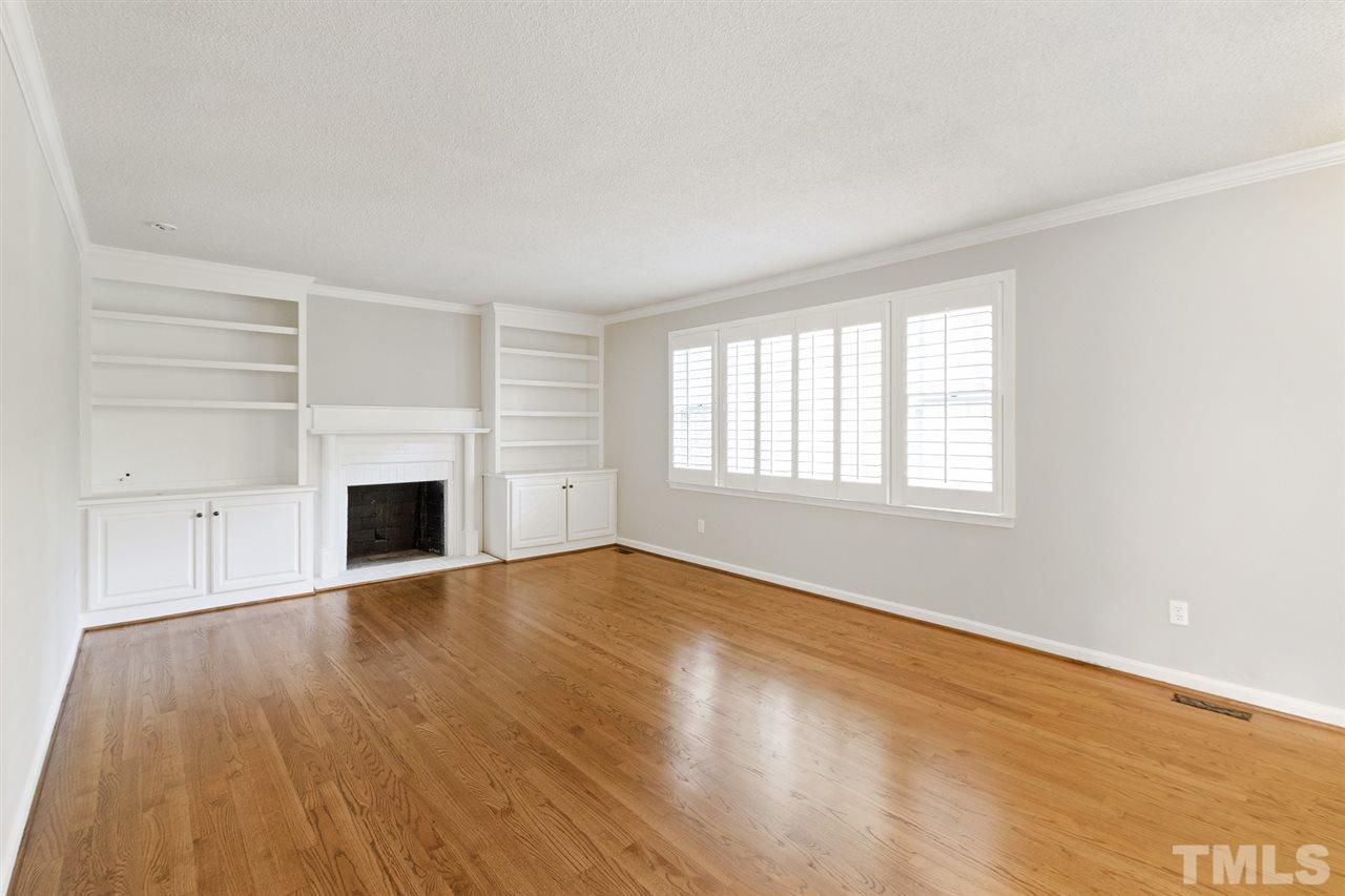 1009 Hardimont Road Raleigh, NC 27609 - Photo 5 of 30 Gallery Image 5