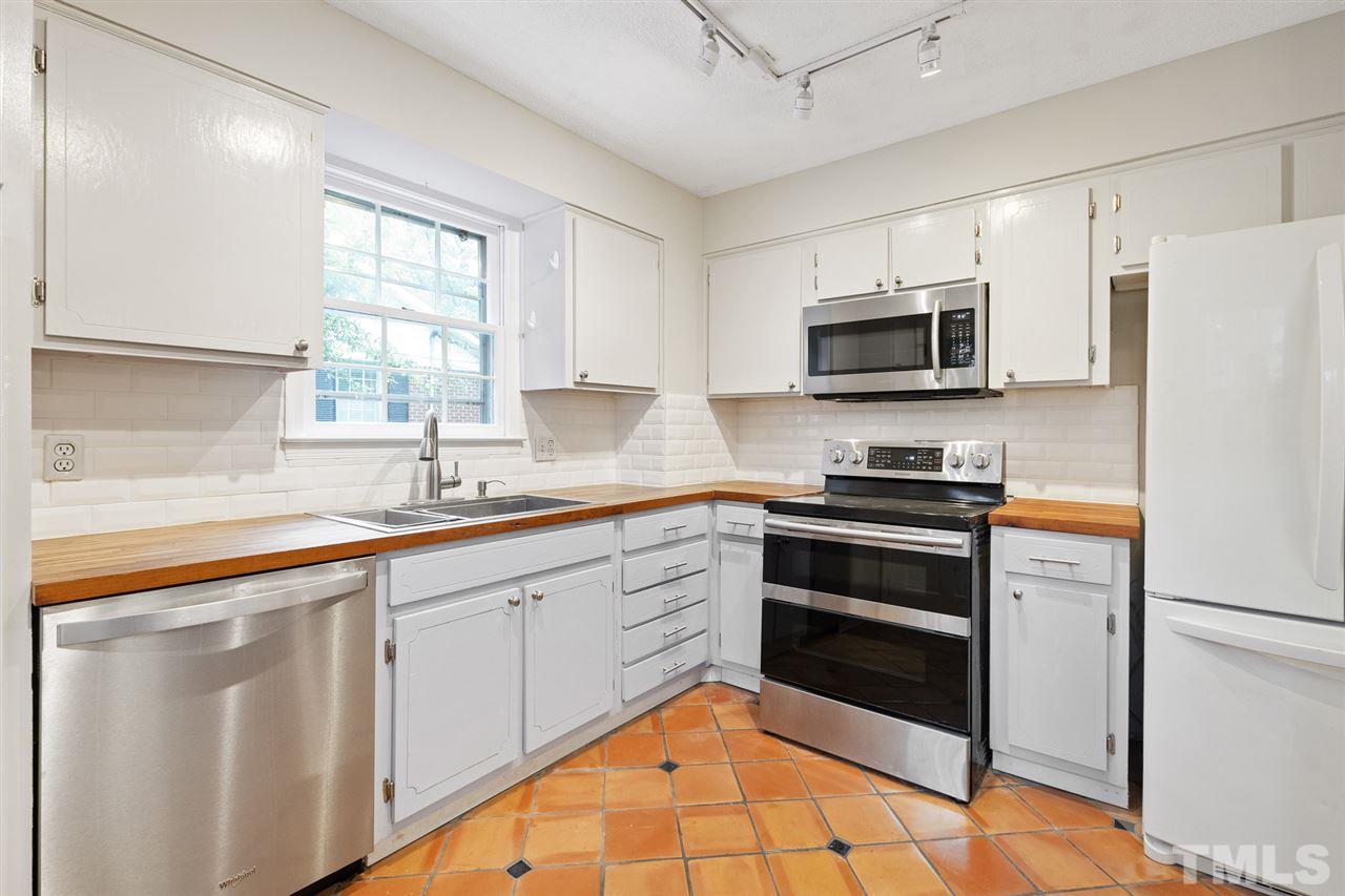 1009 Hardimont Road Raleigh, NC 27609 - Photo 6 of 30 Gallery Image 6