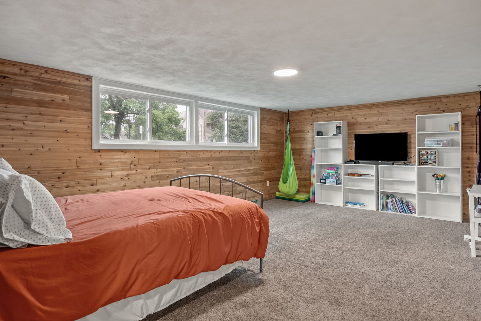 1435 26th Avenue Moline, IL 61265 - Photo 20 of 38 a bedroom with a bed and a flat screen tv