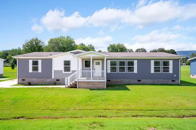 $285,000 | 239 Bear Oak Drive, Dunlap, TN 37327