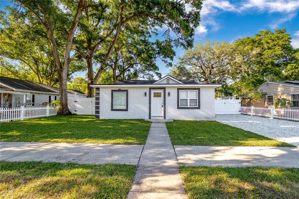 1108 East Sligh Ave