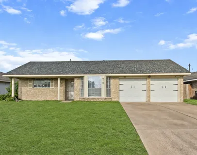 $210,000 | 910 Centerwood Drive, Houston, TX 77013