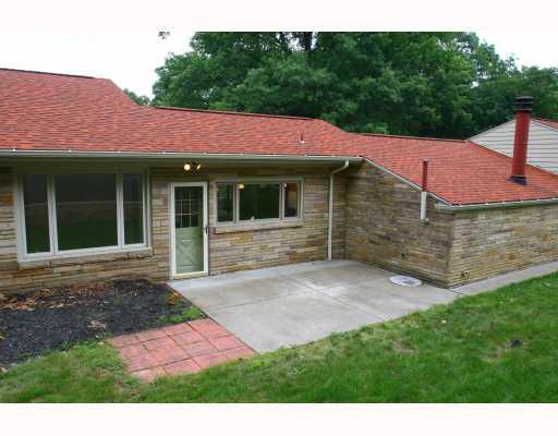 535 Sangree Road Pittsburgh, PA 15237 - Photo 11 of 12 Patio/Deck.