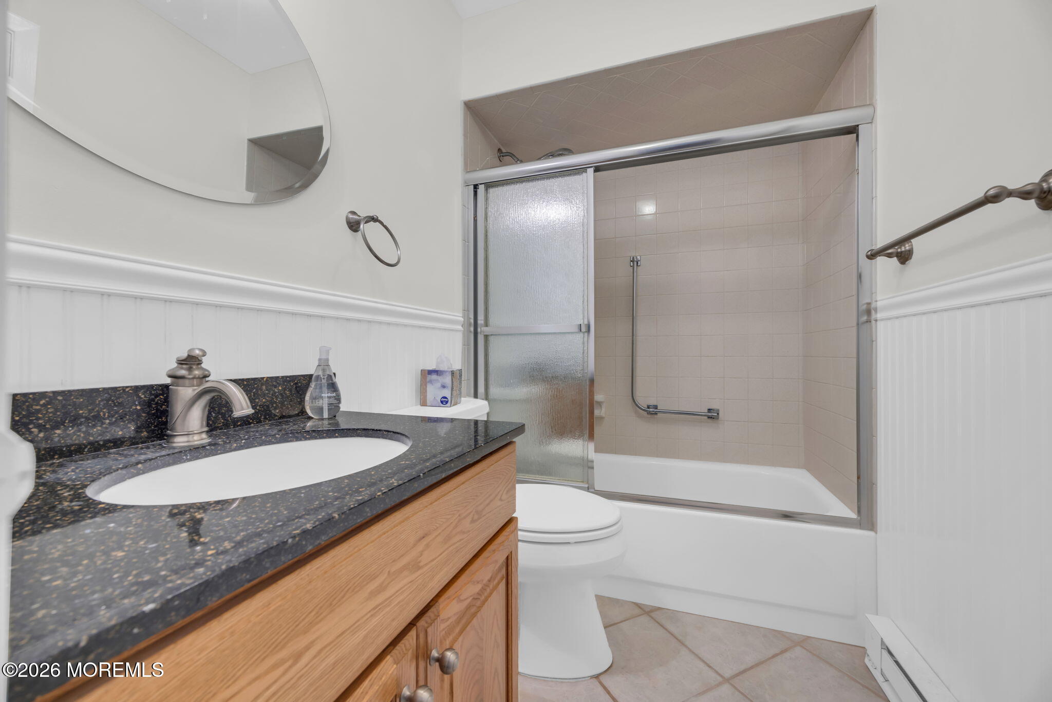 46 Friendship Court Red Bank, NJ 07701 - Photo 22 of 34 17-web-or-mls-2M1A2088