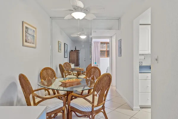 $2,500 | 2565 South Ocean Boulevard, Unit 208, Palm Beach, FL 33480