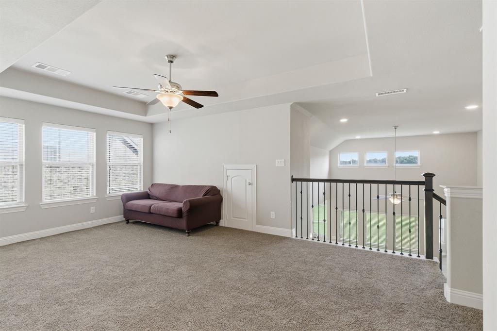 7452 Reverchon Drive Irving, TX 75063 - Photo 29 of 40