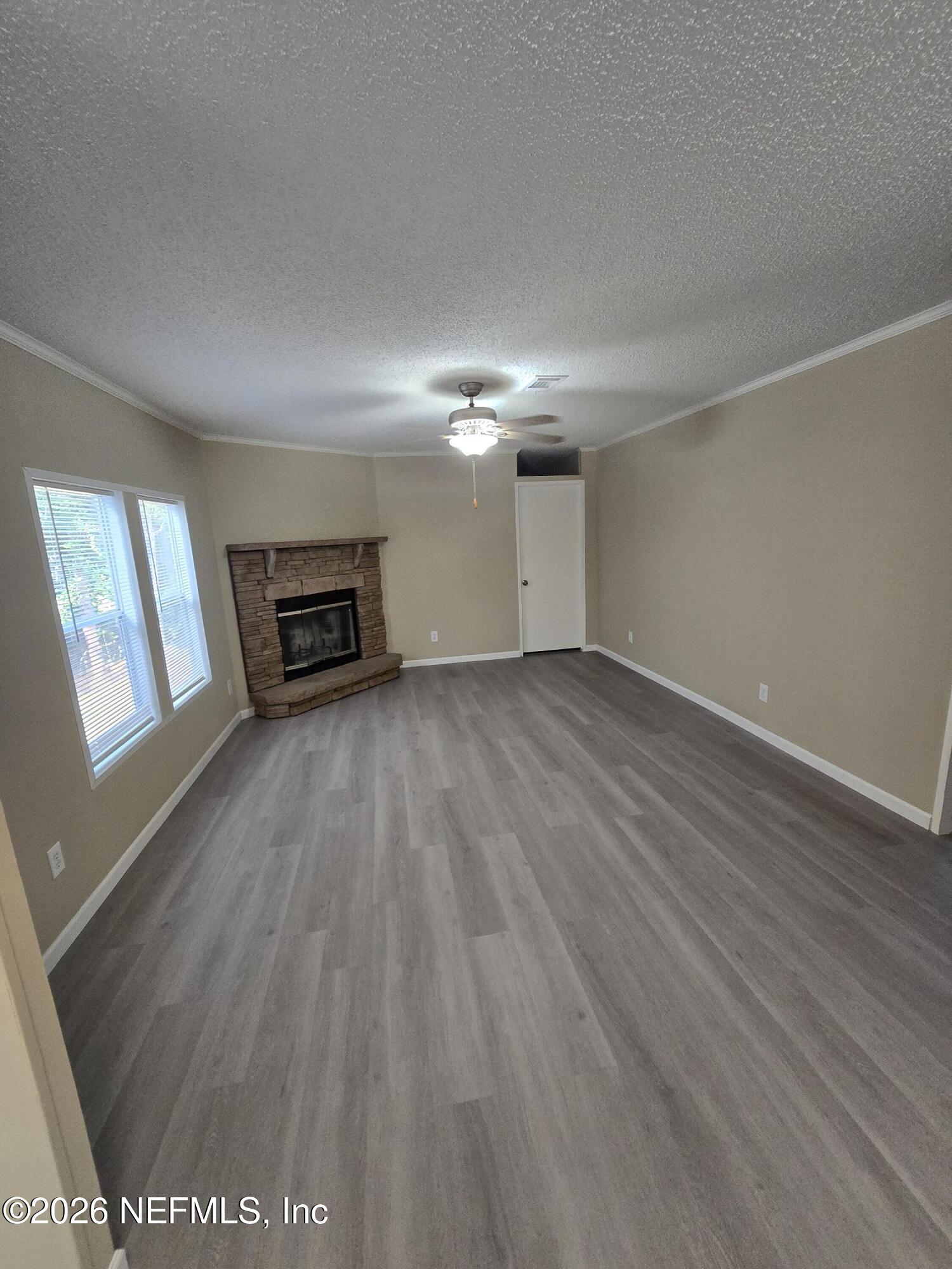 229 Dolphin Circle Middleburg, FL 32068 - Photo 18 of 25 1000084507