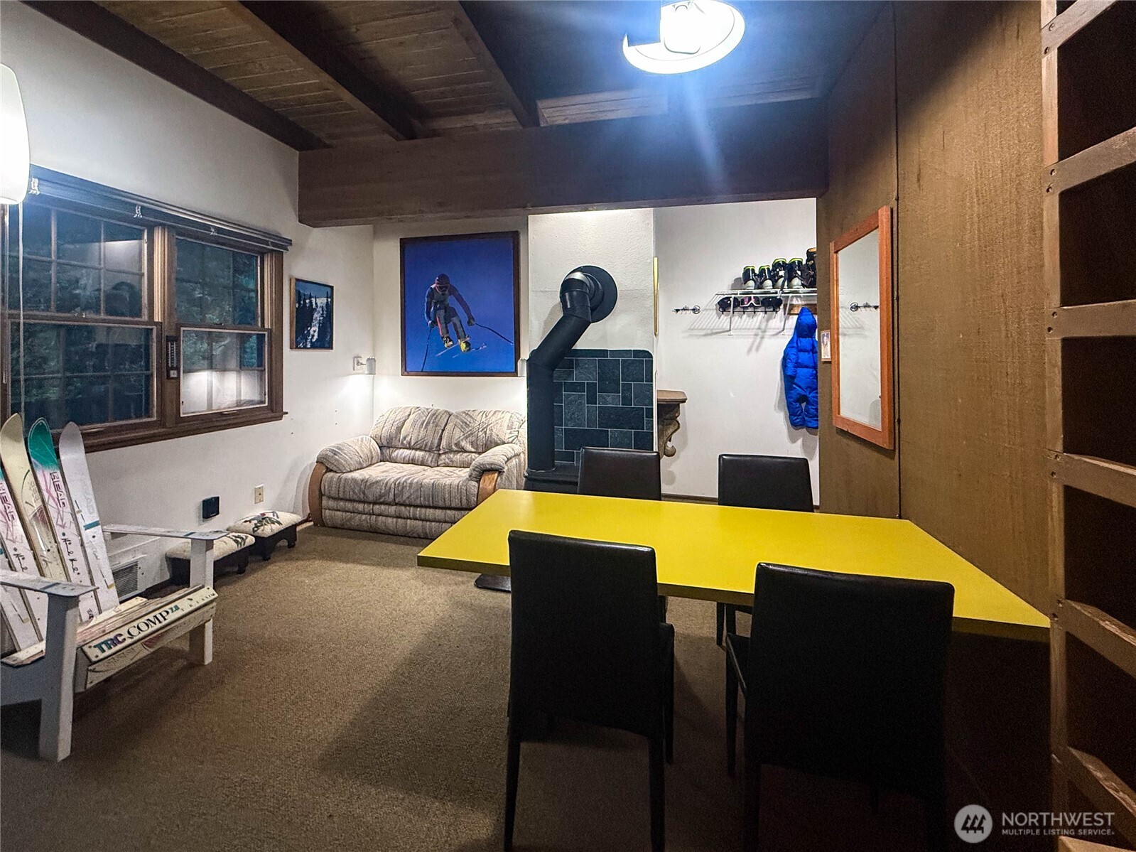 17800 Alpental Access Road, Unit 3102 Snoqualmie Pass, WA 98068 - Photo 10 of 32