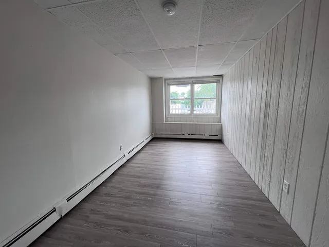 $1,900 | 148 Front Street, Unit 4, Exeter, NH 03833